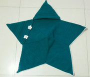 Star shaped woolen baby bunding.