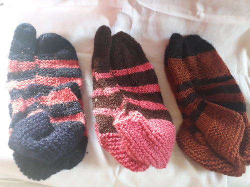 Woolen Warm feet hand knitted stripes socks Woolen Socks Asha 